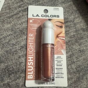 LA Colors Blushlighter Shade Carefree Luminous Blush Highlighter BNIB